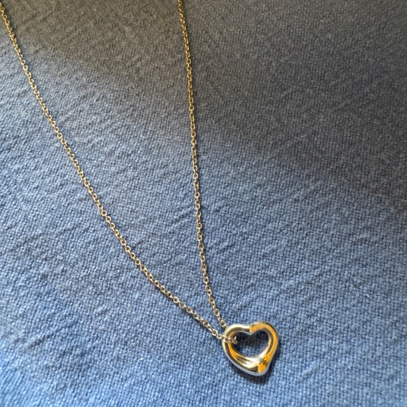 Tiffany & Co Elsa Peritti Small Open Heart necklace - Picture 5 of 8